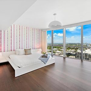 Three-Bedroom Penthouse Suite Ocean View